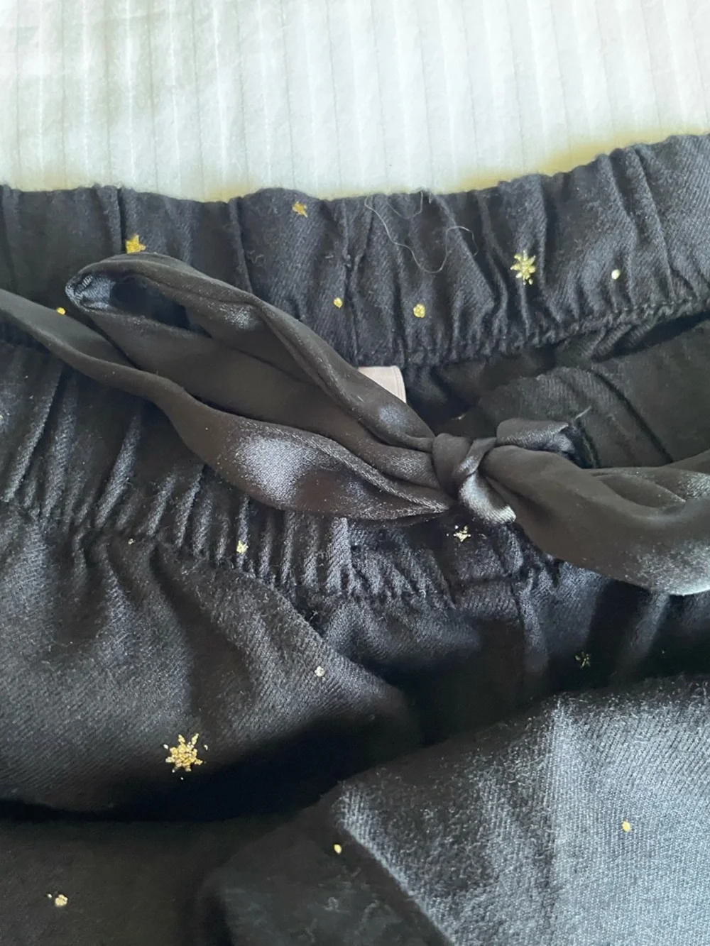 Victoria's Secret Black Pajama Set with Gold Star Accents - Picture 4 of 8
